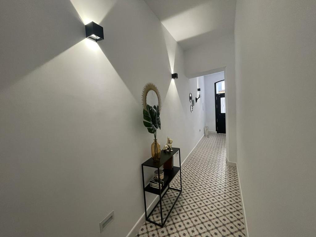 Apartamentos Sol Y Luna La Línea de la Concepción Exteriör bild