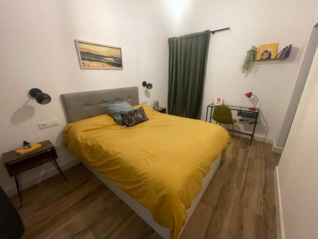 Apartamentos Sol Y Luna La Línea de la Concepción Exteriör bild